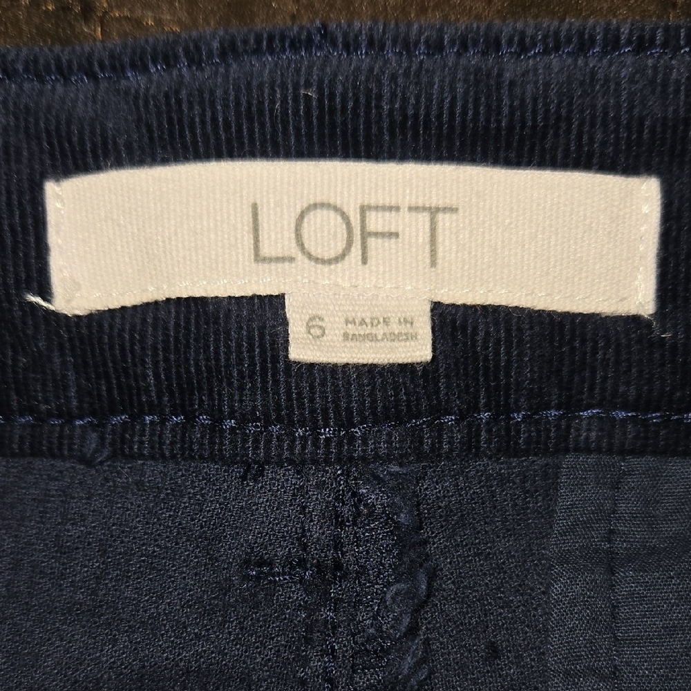 LOFT 2 Pairs: BROWN & NAVY  Palmer Wide Leg Corduroy Pants Both Are Size 6 - Picture 2 of 9